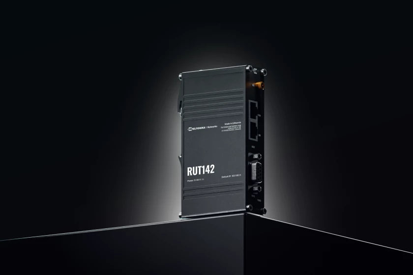 RUT142 INDUSTRIAL RS232 ROUTER