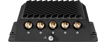 Ericsson Cradlepoint R980 Small, versatile 5G router for advanced vehicle and IoT connectivity