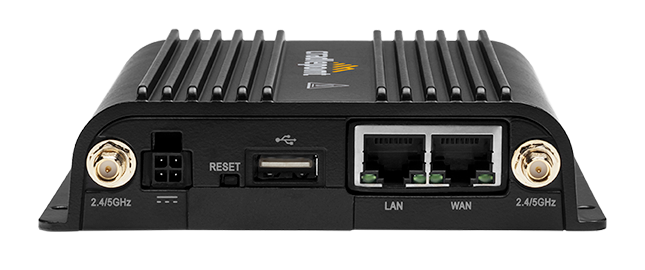 3-yr NetCloud IoT Essentials Plan, Advanced Plan for Private Cellular Networks, and R500 router with WiFi (300Mbps modem), with AC power supply and antennas, North America