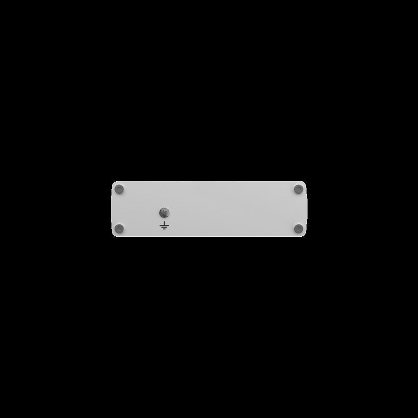 PoE+ , 5 x LAN Gigabit, 4-pin, 120W total power budget